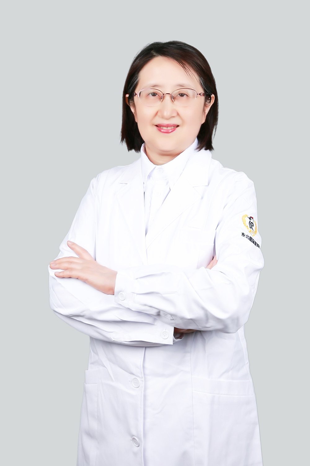 姜新 